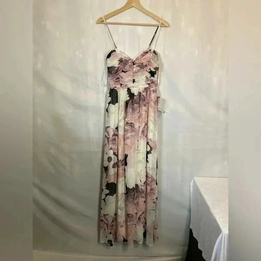 Trixxi dress‎